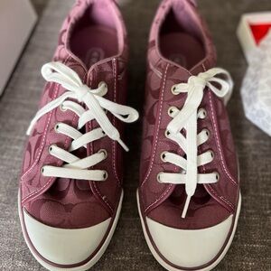 Coach Amethyst purple Sneakers Vintage, but NEW! Never worn, original box.
